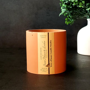 Open image in slideshow, Cement Candle (Terracotta)
